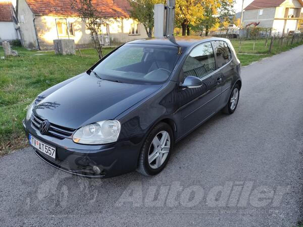 Volkswagen - Golf 5 - 2.0 TDI