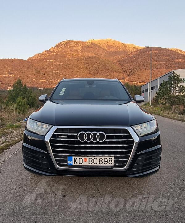 Audi - Q7