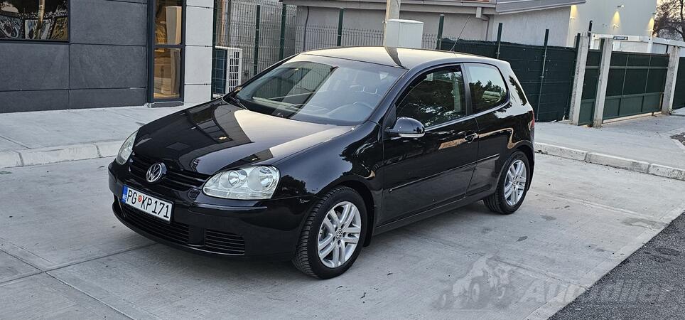 Volkswagen - Golf 5 - 1.9tdi