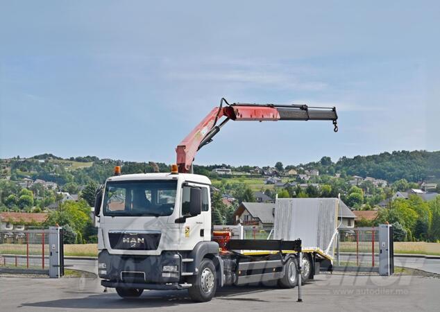 MAN - TGS 26.320 / Autotransporter + Kran FASSI