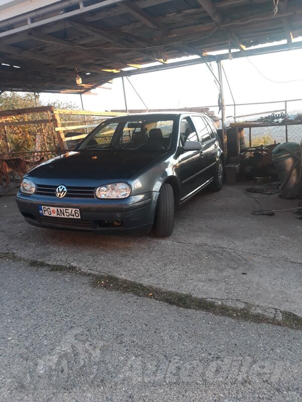 Volkswagen - Golf 4 - 1.4