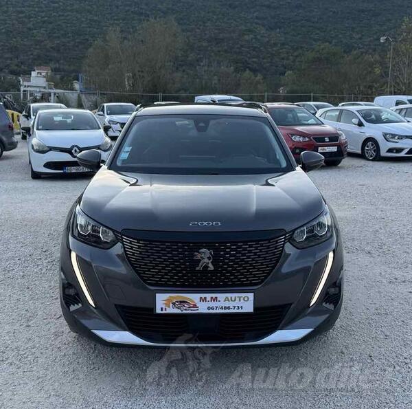 Peugeot - 2008 - 1.5 HDI ALLURE 08/2020g