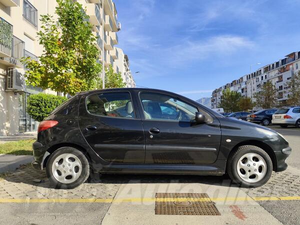 Peugeot - 206 - 1.4 HDI