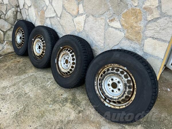 Ostalo rims and WW   AMAROK tires