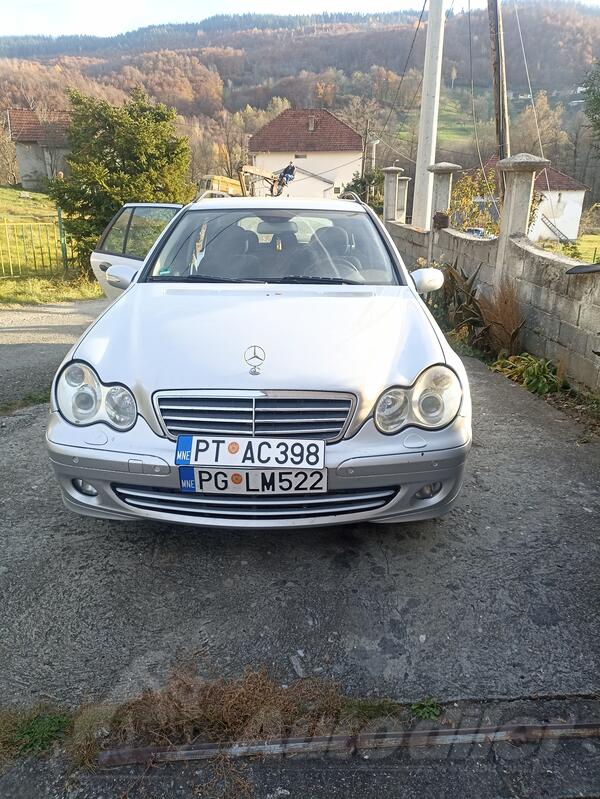 Mercedes Benz - C 200 - 220 cdi