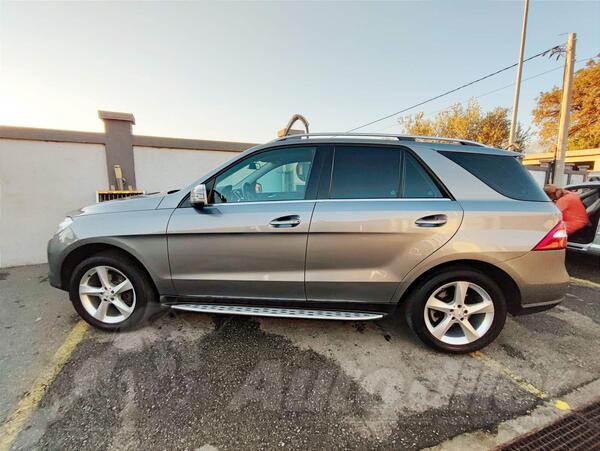 Mercedes Benz - ML 350