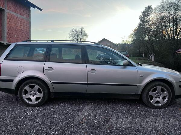 Volkswagen - Passat - 1.9TDI