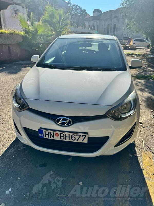 Hyundai - i20 - 1.4