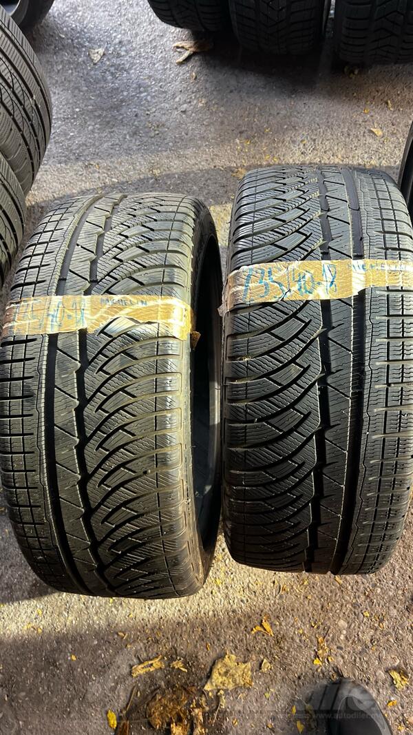 Michelin - 235/40-18 - Winter tire