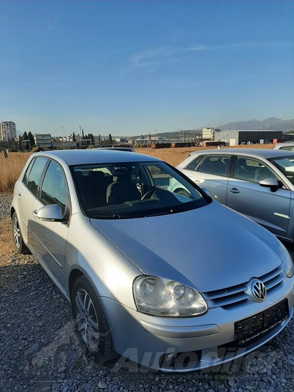 Volkswagen - Golf 5 - 19 TDI