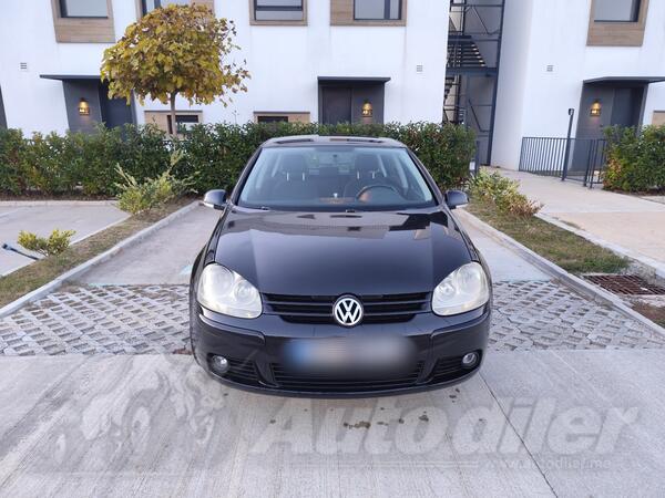 Volkswagen - Golf 5