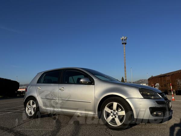 Volkswagen - Golf 5 - GT SPORT 1.9 TDI