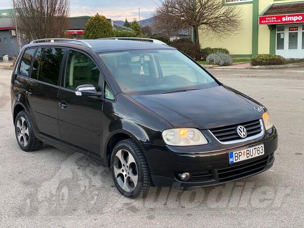 Volkswagen - Touran - 2.0 TDI