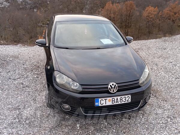 Volkswagen - Golf 6 - 2000