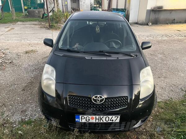 Toyota - Yaris - 1.3 Benzin