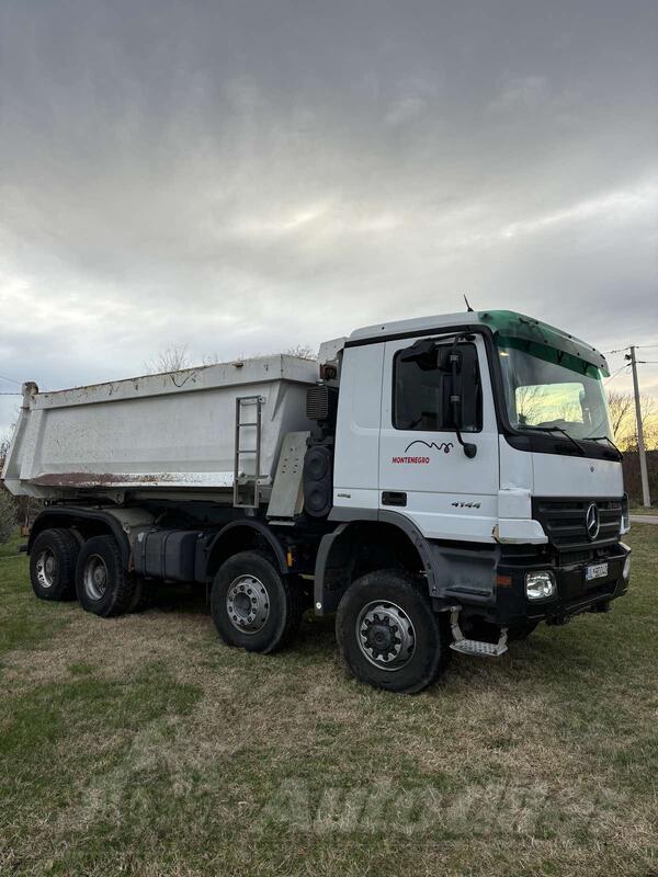 Mercedes Benz - Actros 4144