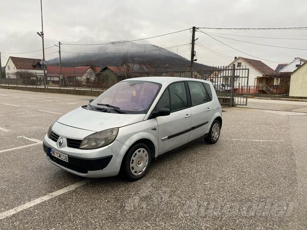 Renault - Scenic
