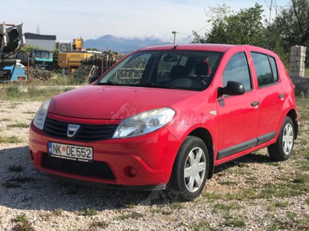 Dacia - Sandero - 1.4i klima