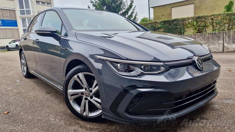 Volkswagen - Golf 8 - 2.0 TDI DSG R-Line