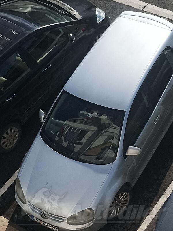 Volkswagen - Golf 5 - 1,9. 77