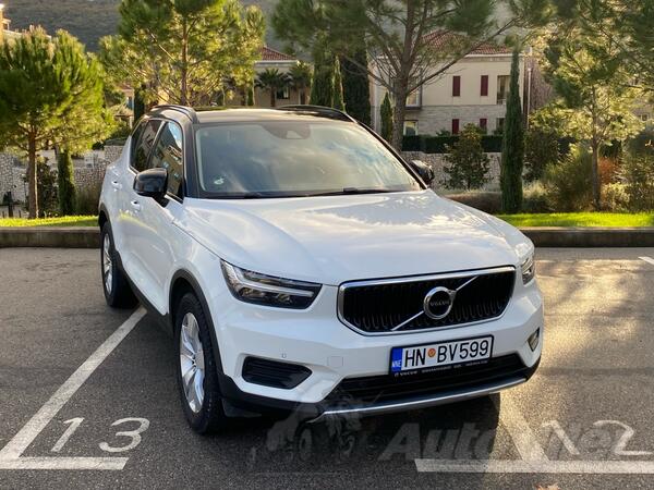 Volvo - XC 40 - 2.0 D3 AWD