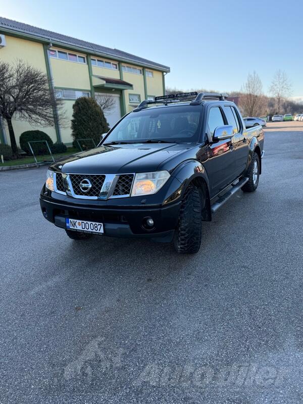 Nissan - Navara - 2.5