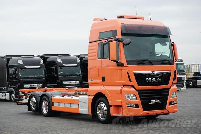 MAN - TGX 26.460 / Šasija za kontejnere + Rampa