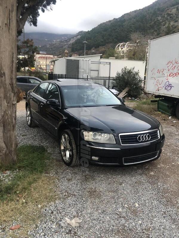 Audi - A8 - 4.2