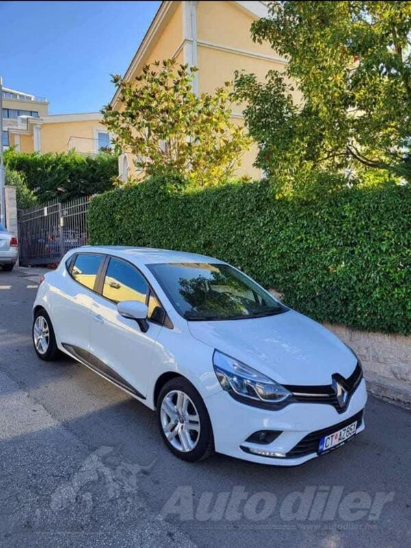 Renault - Clio