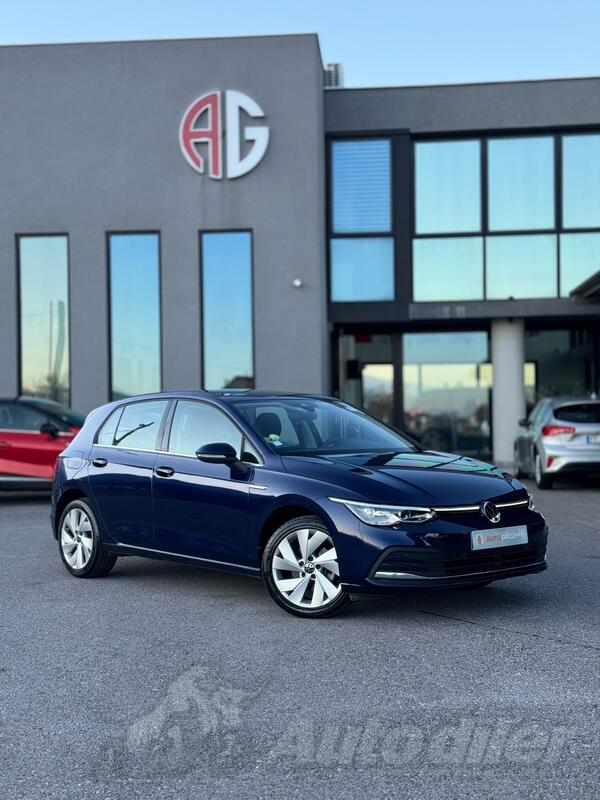 Volkswagen - Golf 8 - 2.0TDi  AUTOMATIK DSG STYLE