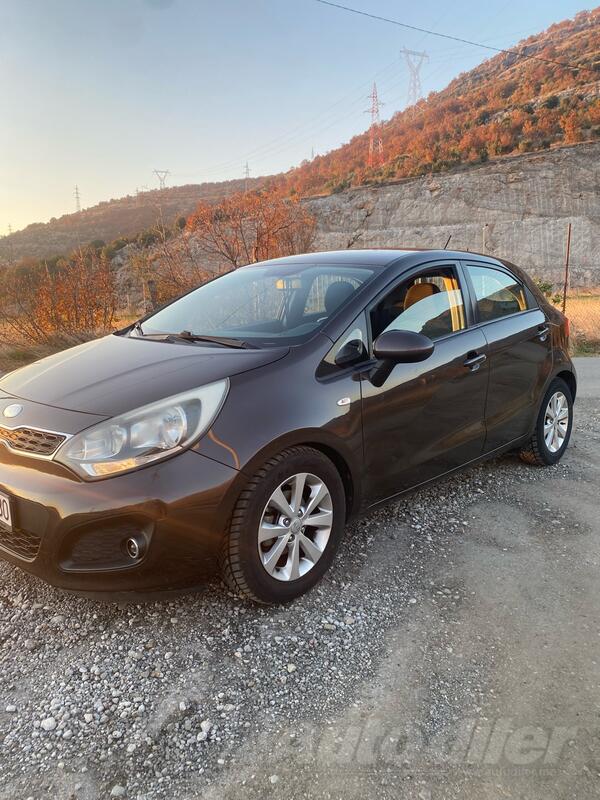 Kia - Rio - 1.2 EX Urban 5V