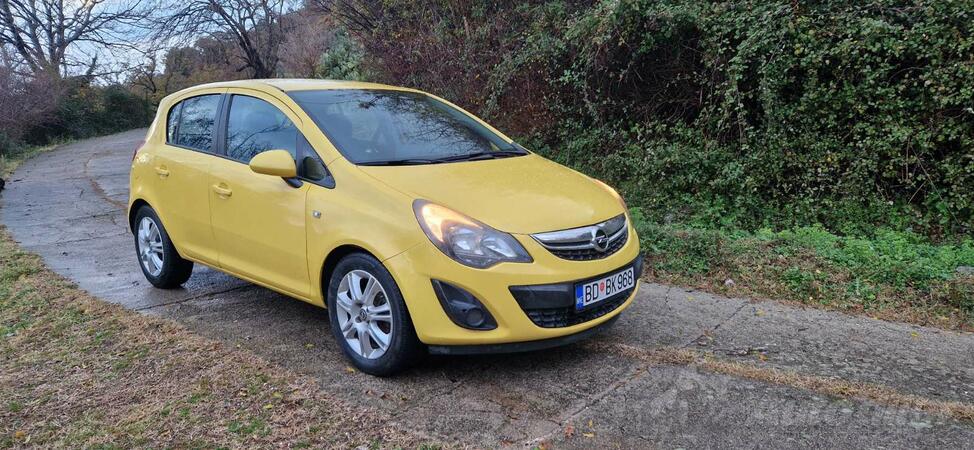 Opel - Corsa