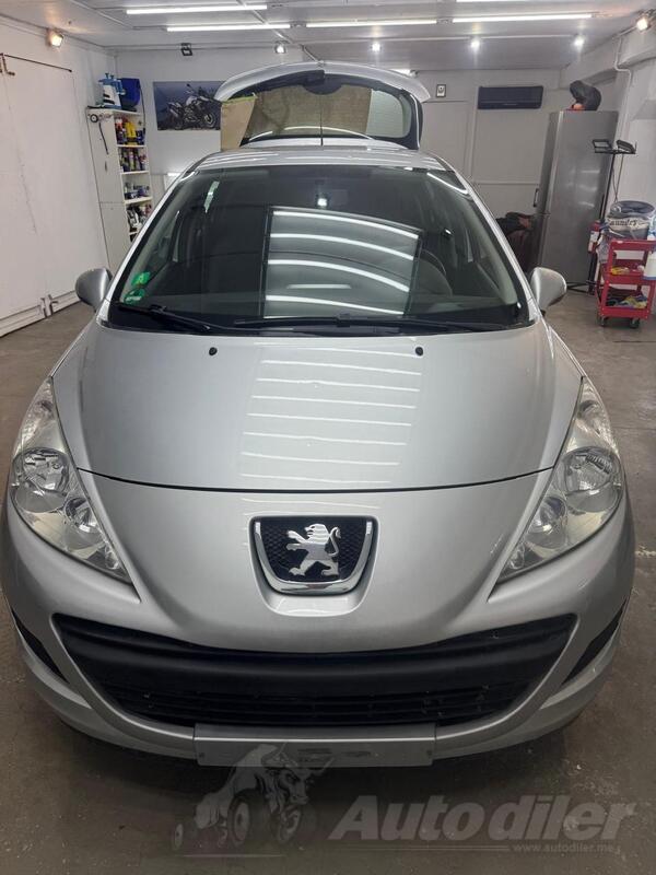 Peugeot - 207 - 1,4 hdi