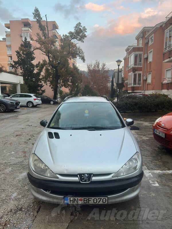 Peugeot - 206 - 1.4