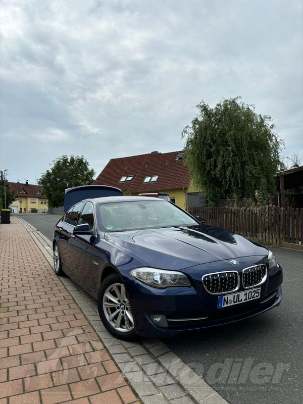 BMW - 520 - 520