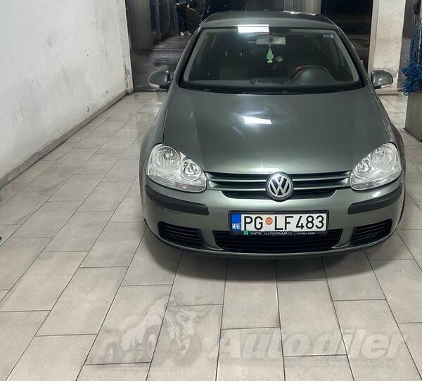 Volkswagen - Golf 5 - 1.9 TDI