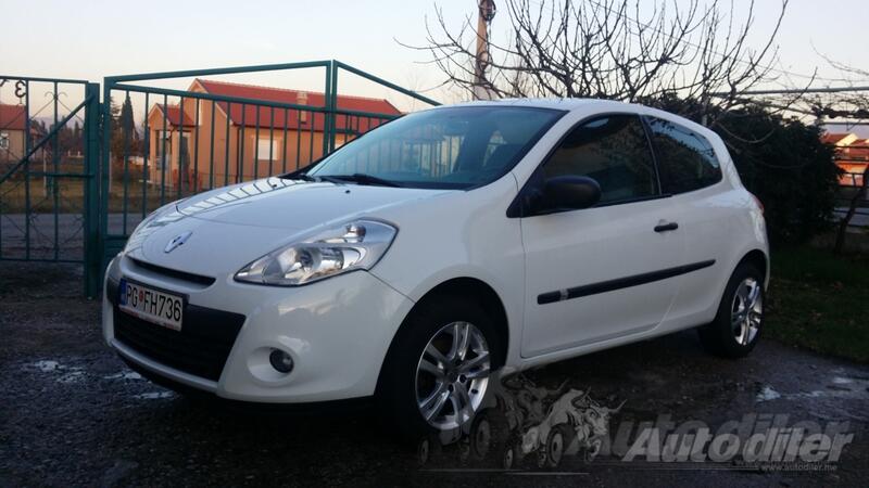 Renault - Clio - 1.5 dci