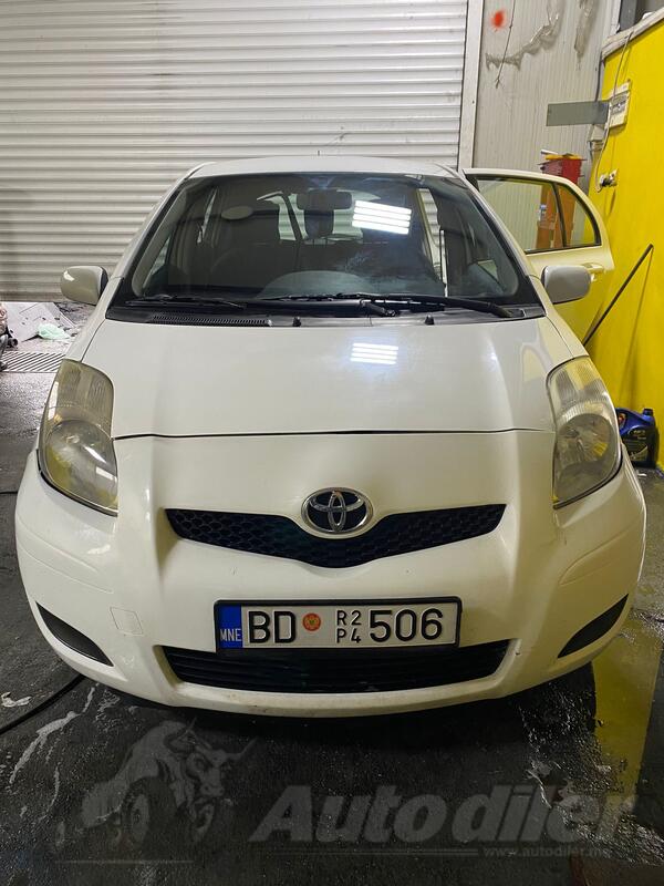 Toyota - Yaris - 1.33  VVT I