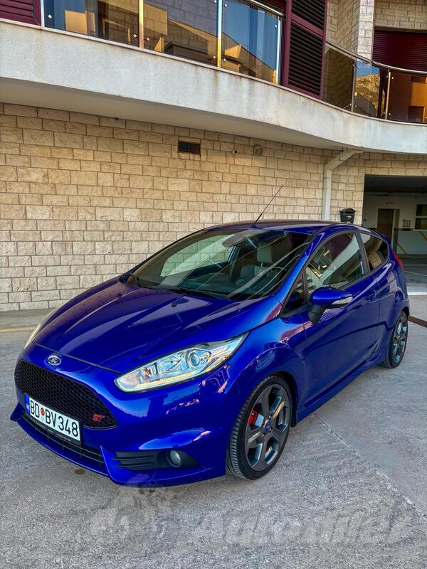 Ford - Fiesta -  ST