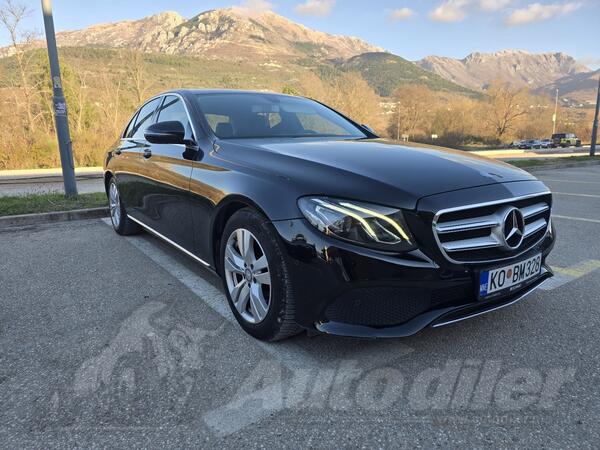 Mercedes Benz - E 220 - E220. W213