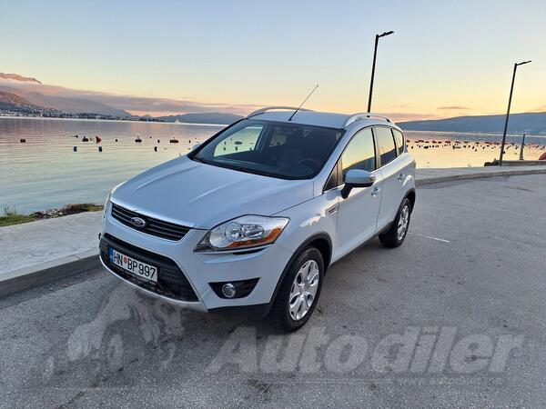 Ford - Kuga - 2.0 TDCI 4X4 PERLA BOJA