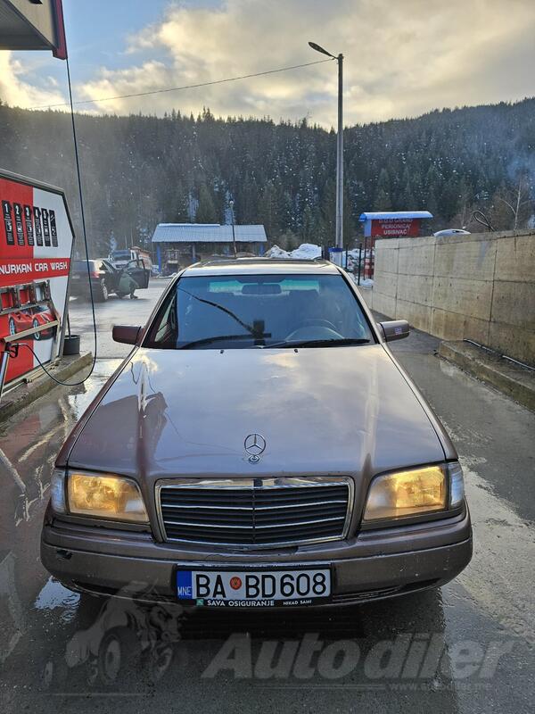 Mercedes Benz - C 220 - C220 D