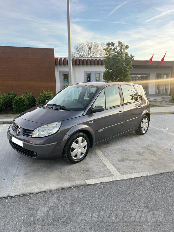 Renault - Scenic - 1.5 DCI