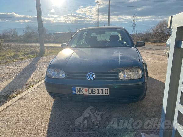 Volkswagen - Golf 4 - 1.6