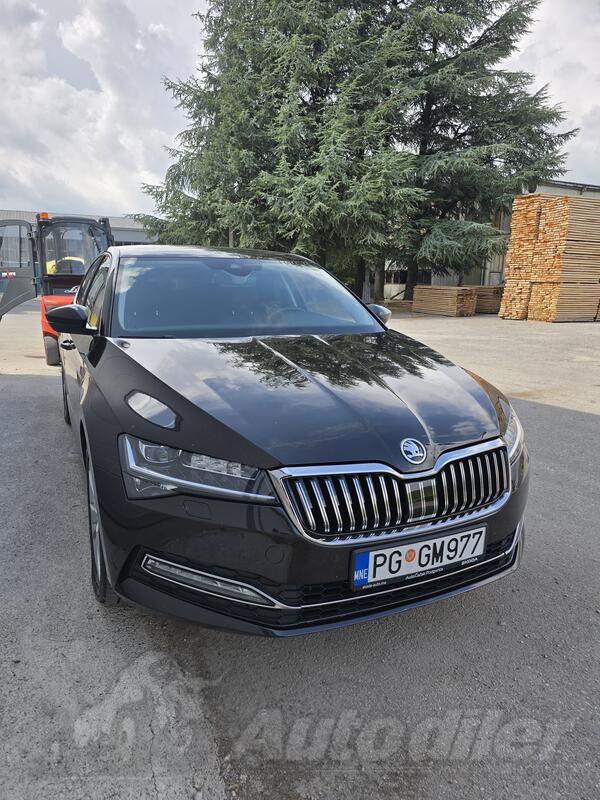 Škoda - Superb - 2.0 TDI 4X4