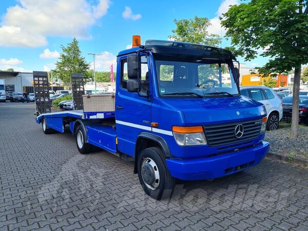 Mercedes Benz - VARIO 816 / Autotransporter