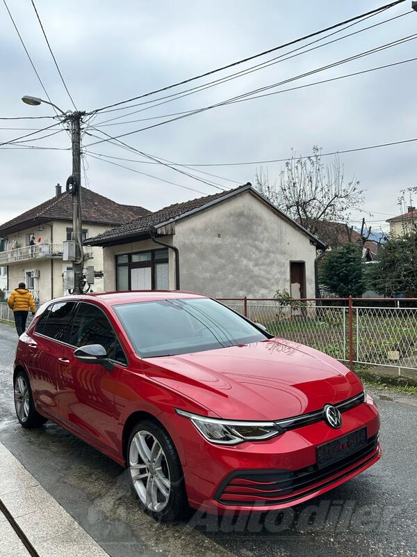 Volkswagen - Golf 8 - 2.0 TDI