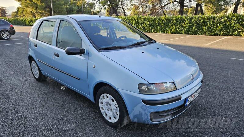 Fiat - Punto - 1.2 BENZIN