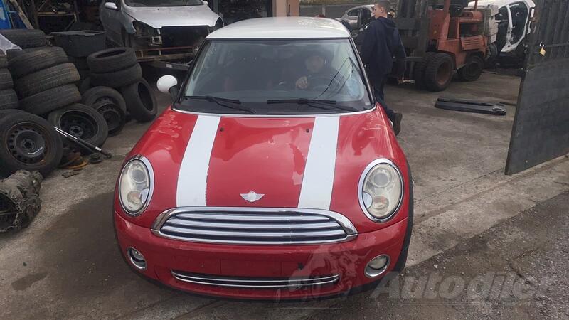 U djelovima Mini - Cooper 1.6