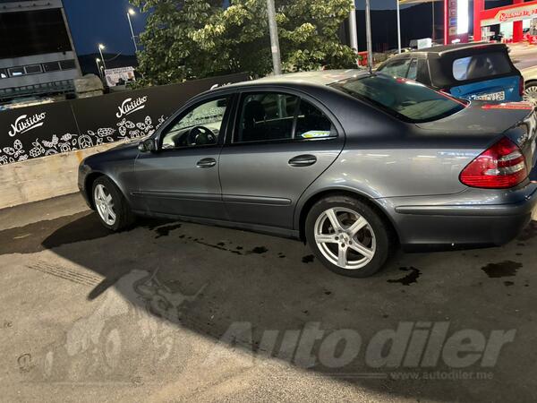 Mercedes Benz - E 220
